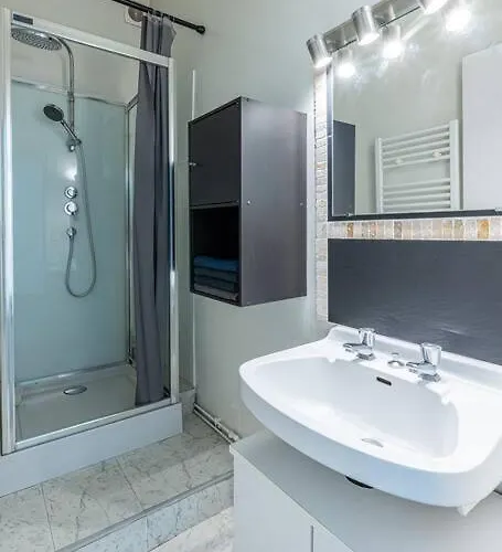Apartment Le Hello Palois-t2-wifi